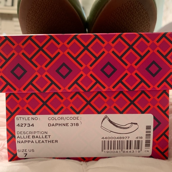 Tory Burch Ballet Flats Size 7 - Picture 2 of 4